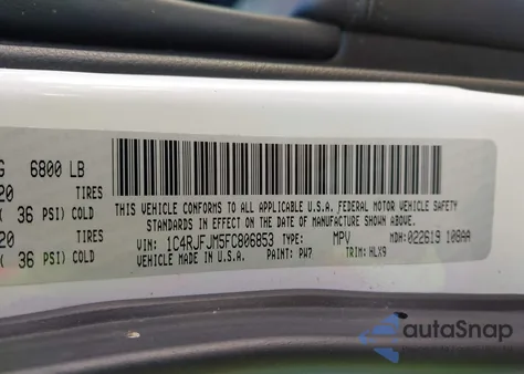 2015 Jeep Grand Cherokee Summit из США, поврежденный, VIN 1C4RJFJM5FC806853